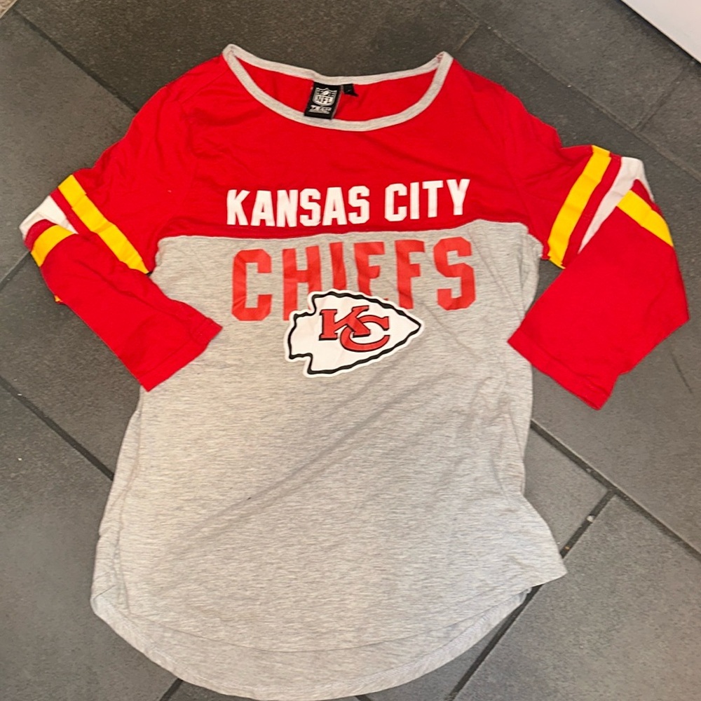 Women’s NFL Team Apparel Kansas City Chiefs Football Long Sleeve Size M